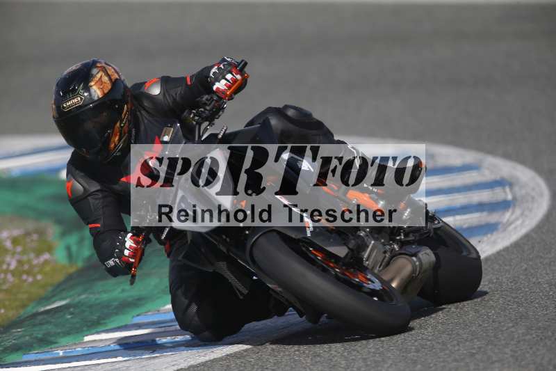 /Archiv-2024/01 26.-28.01.2024 Moto Center Thun Jerez/Gruppe rot-red/88